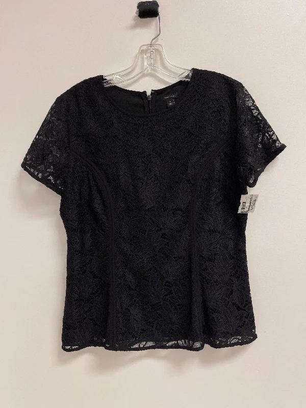 Top Short Sleeve By Ann Taylor In Black, Size: M