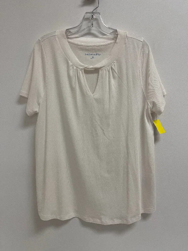 Top Short Sleeve By Soft Surroundings In Cream, Size: L